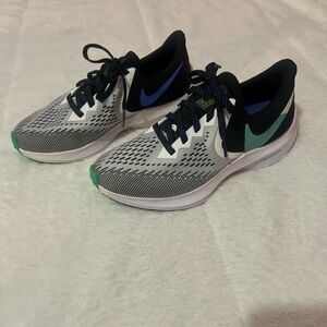 Nike Black and Purple Running Shoes